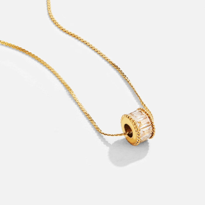 OW Lumielle Necklace – Necklace by Olluwa, 18k gold-plated stainless steel, close-up detail