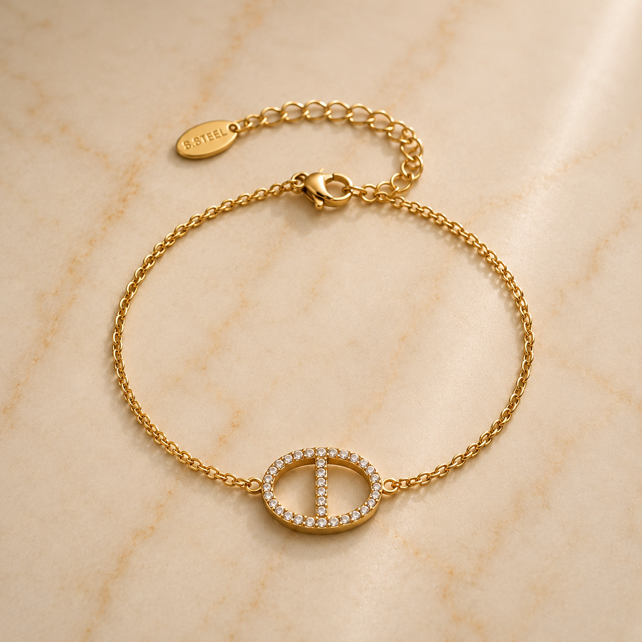 OW Emilie Bracelet – Bracelet by Olluwa, 18k gold-plated stainless steel