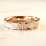 OW Iconic Ring – Ring by Olluwa, 18k gold-plated stainless steel