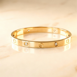 OW Monarch Bracelet – Bracelet by Olluwa, 18k gold-plated stainless steel