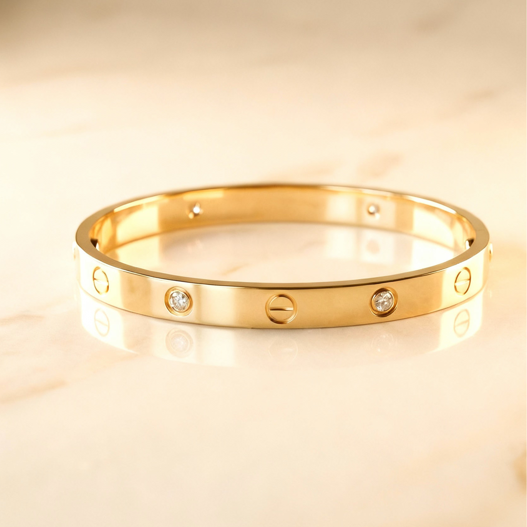 OW Monarch Bracelet – Bracelet by Olluwa, 18k gold-plated stainless steel