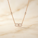 OW Atlas Necklace – Necklace by Olluwa, 18k gold-plated stainless steel, close-up detail