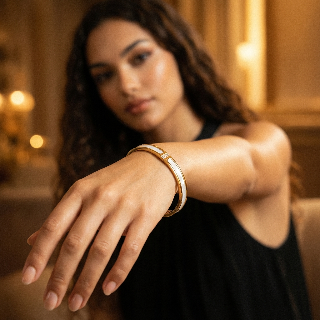 OW White Bracelet – Bracelet by Olluwa, 18k gold-plated stainless steel, styled on wrist