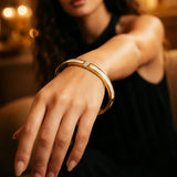 OW White Bracelet – Bracelet by Olluwa, 18k gold-plated stainless steel, lifestyle shot
