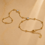 OW Lina Handchain – Bracelet by Olluwa, 18k gold-plated stainless steel, close-up zirconia detail