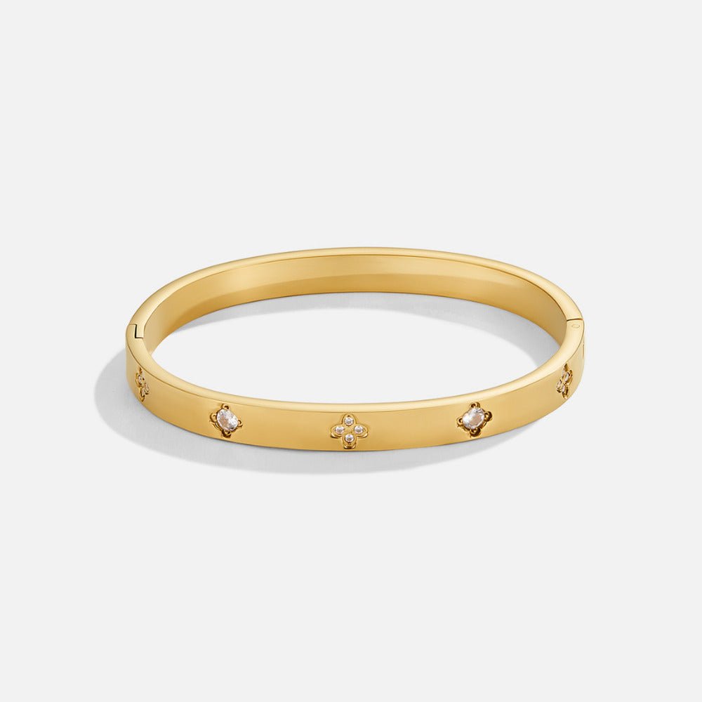 OW Olensya Bracelet – Bracelet by Olluwa, 18k gold-plated stainless steel, clasp detail